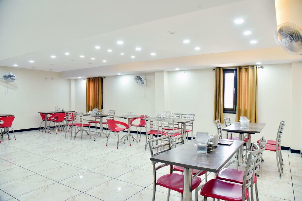 Hotel Midtown & Restaurant Jhunjhunu Exterior photo