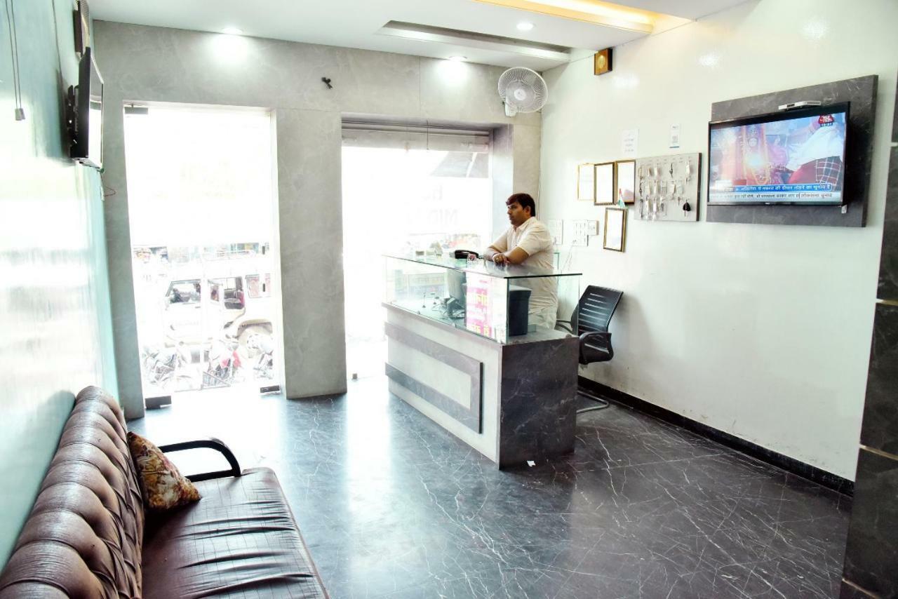 Hotel Midtown & Restaurant Jhunjhunu Exterior photo